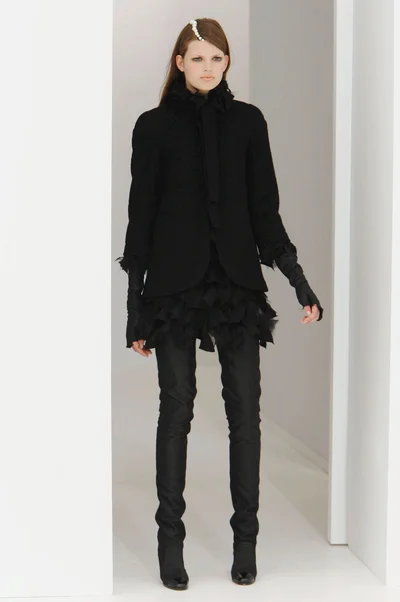 Look 15